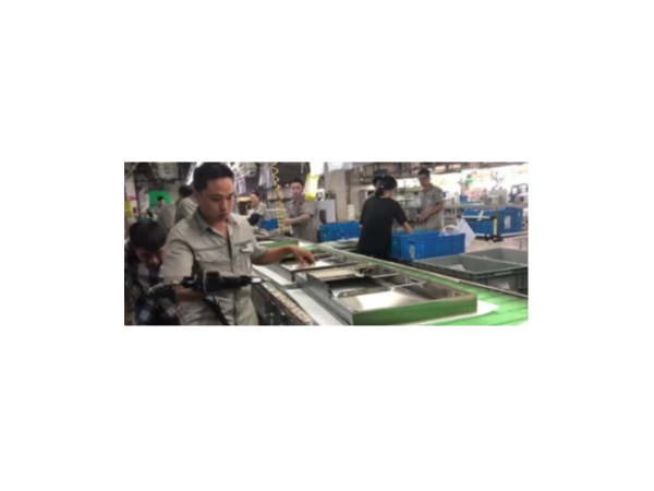 博革自動(dòng)鉚釘機(jī)在油煙機(jī)生產(chǎn)上的應(yīng)用
